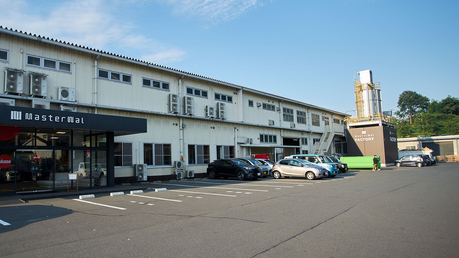 岡山県里庄町のマスターウォール本社と自社工場