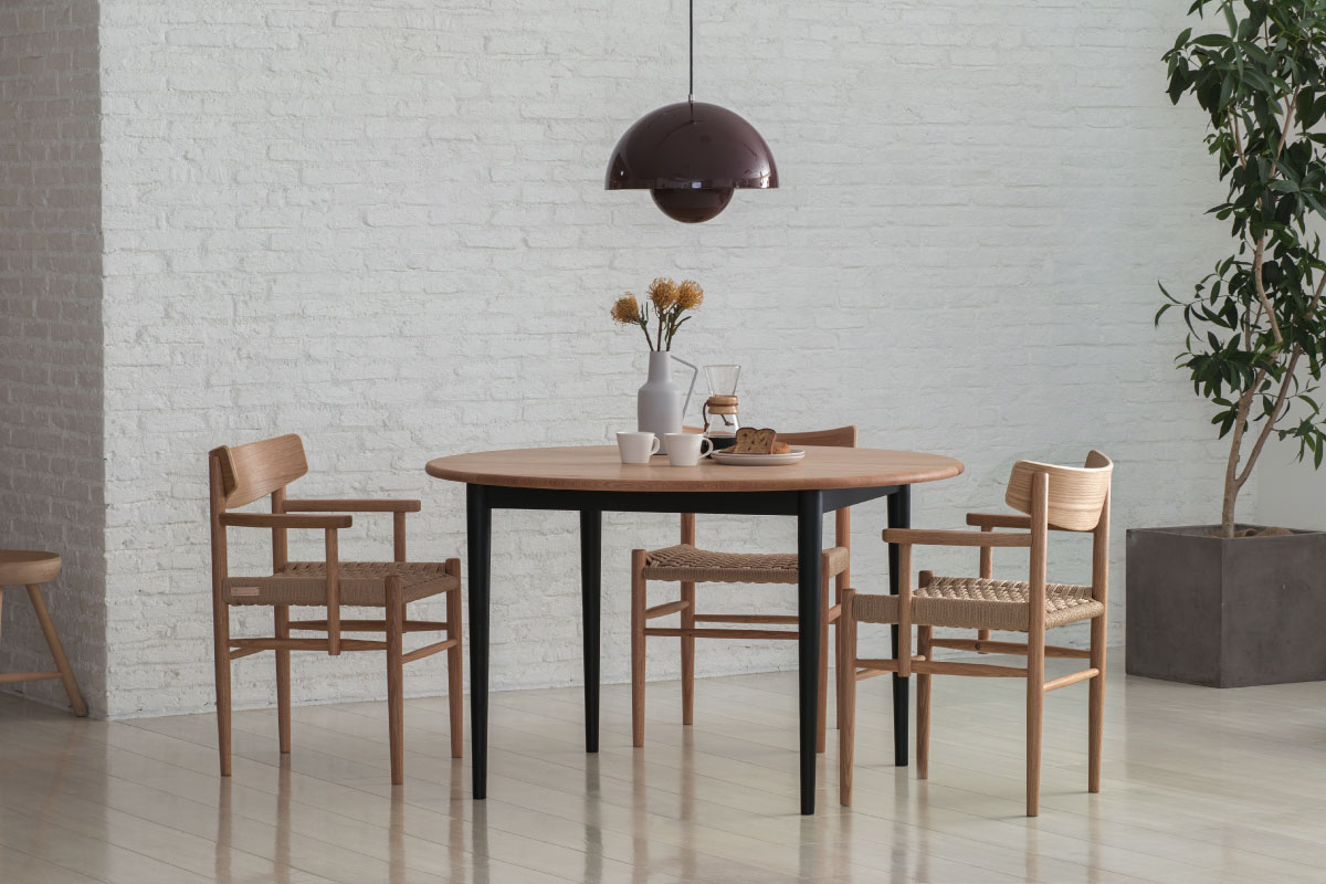 COMMON ROOTS | BUDDY ROUND DINING TABLE Φ110cm × H71.8cm