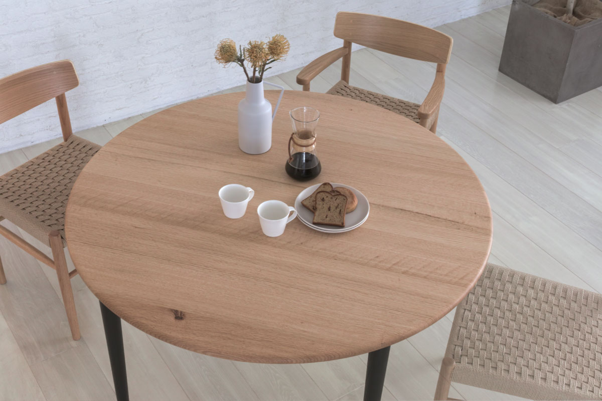 COMMON ROOTS | BUDDY ROUND DINING TABLE Φ110cm × H71.8cm