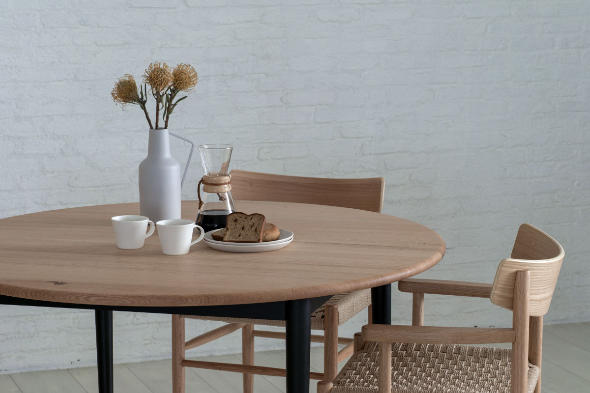 COMMON ROOTS | BUDDY ROUND DINING TABLE Φ110cm × H71.8cm