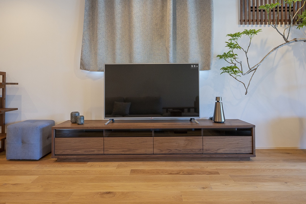 BASS AV BOARD SOLID SURFACE W240cm × D38cm