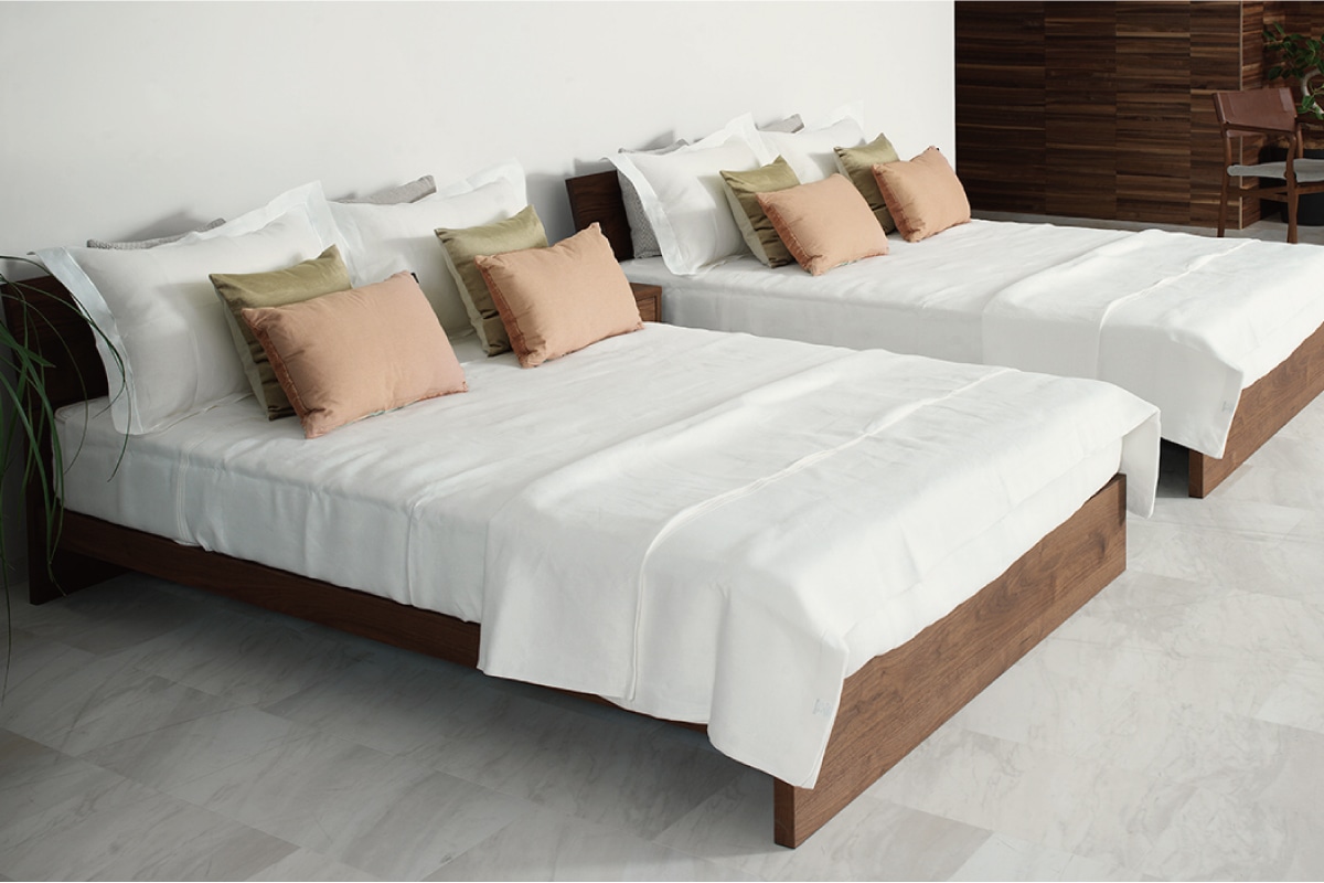 LEVY BED ダブル(D)