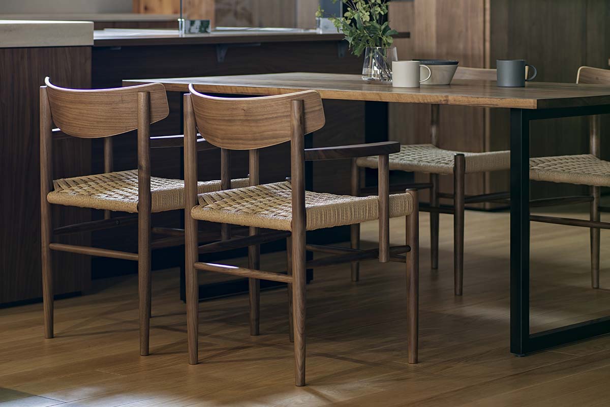 COMMON ROOTS | ALTERNA DINING TABLE W 160cm × D 90cm