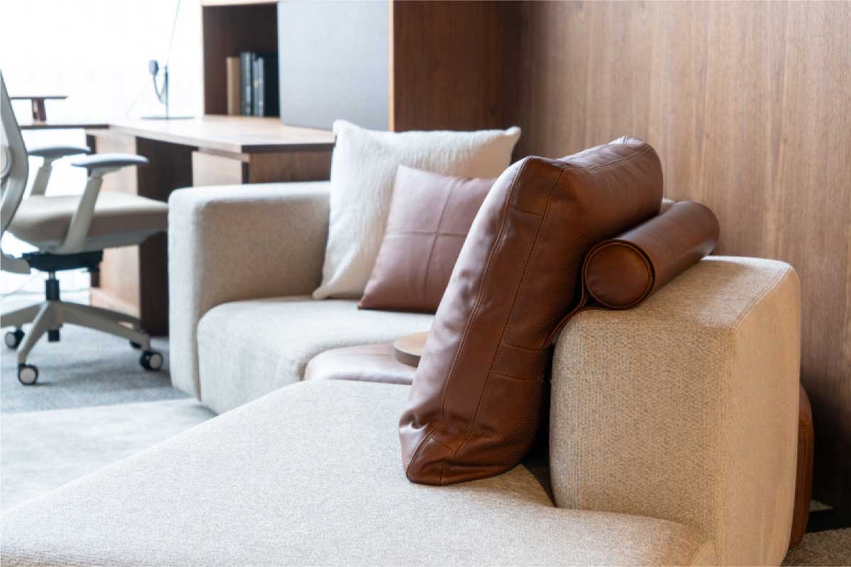 CUSHION C-TYPE W76 × H60cm