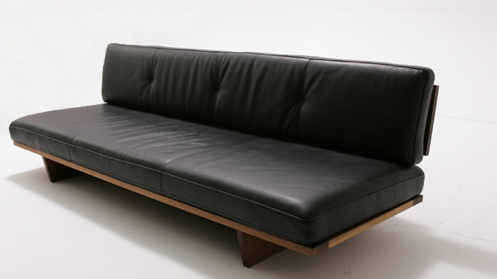 MORELESS SOFA 3シーター180